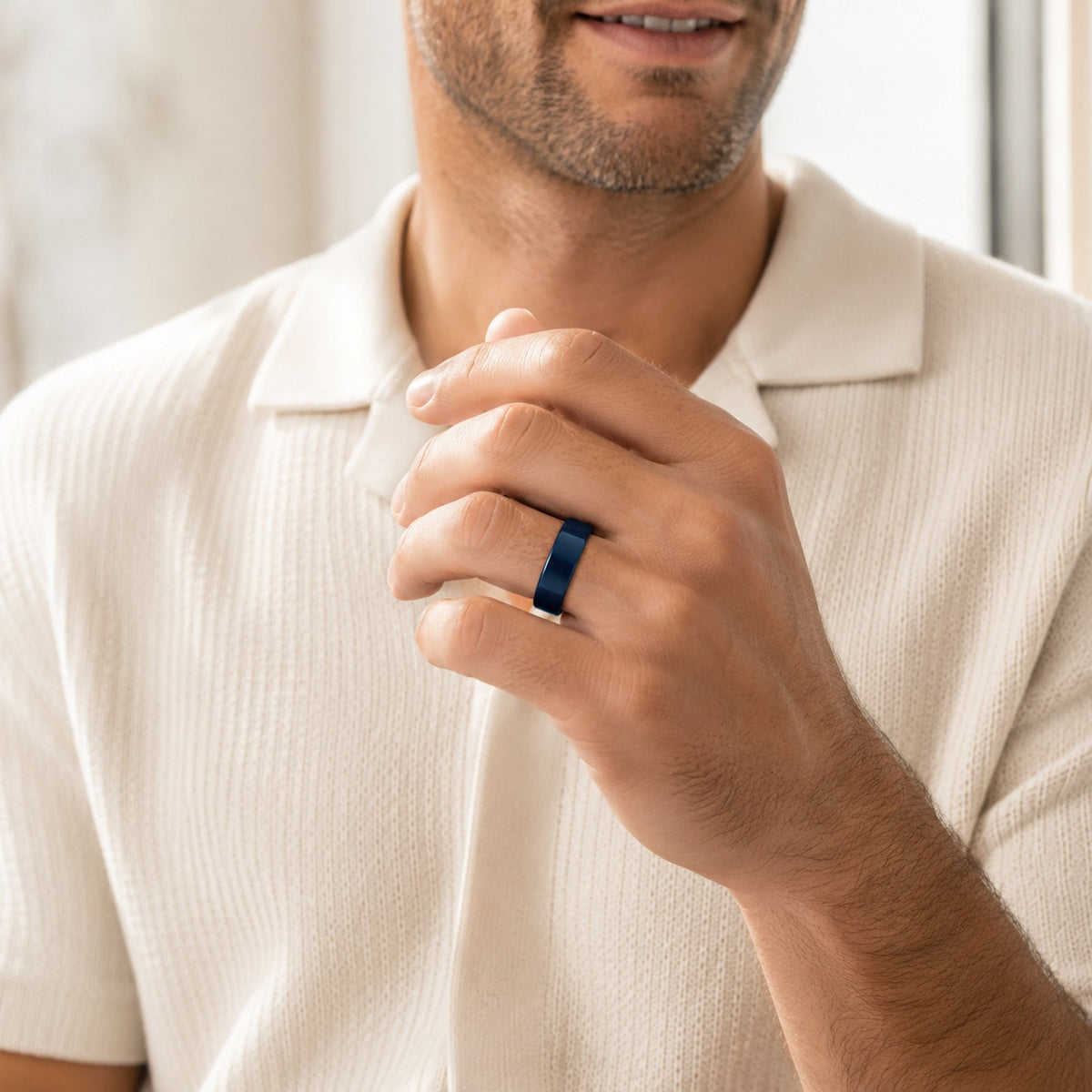 Midnight ceramic-color TPU cover worn on an Oura Ring 5